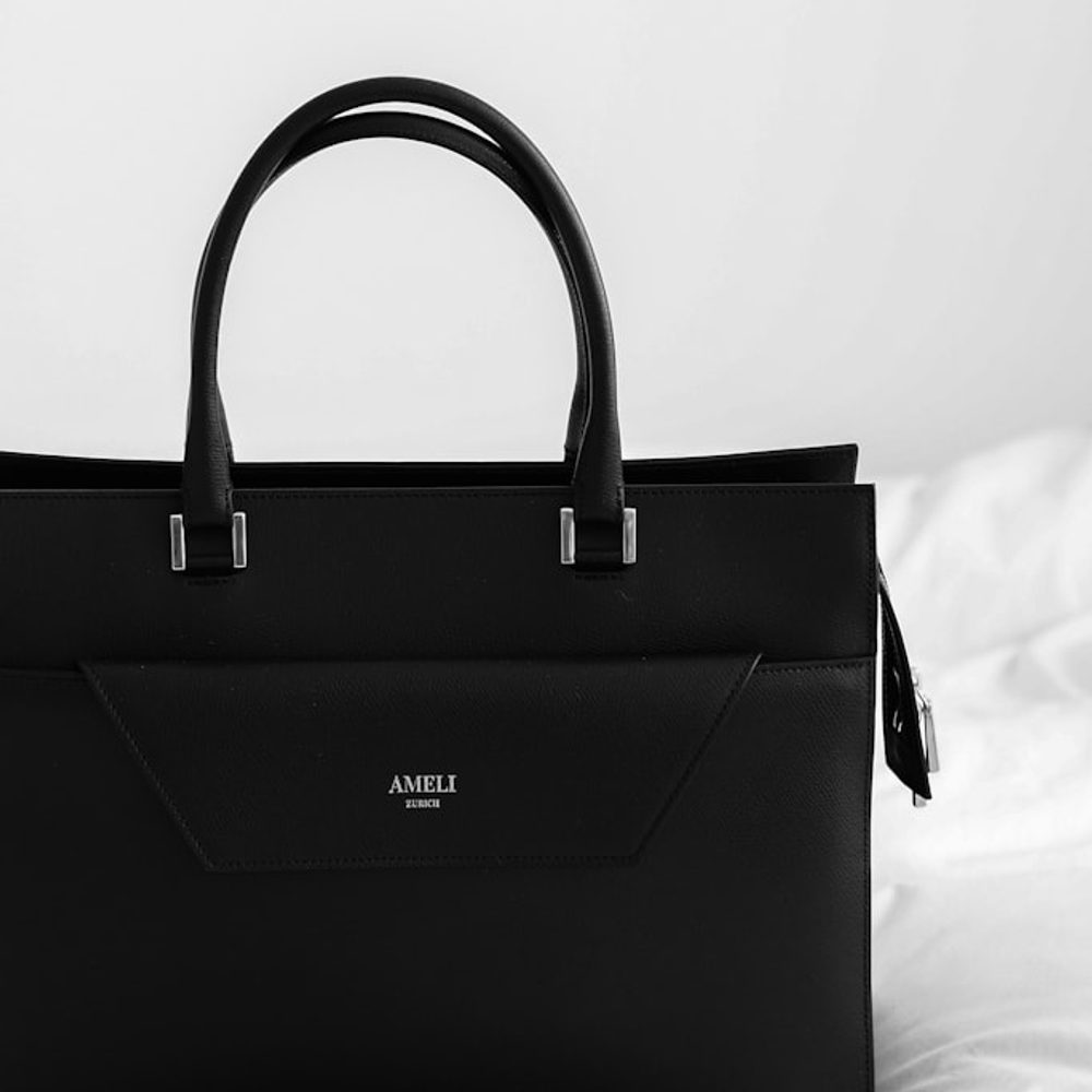 Classic Black Tote, detail view 4